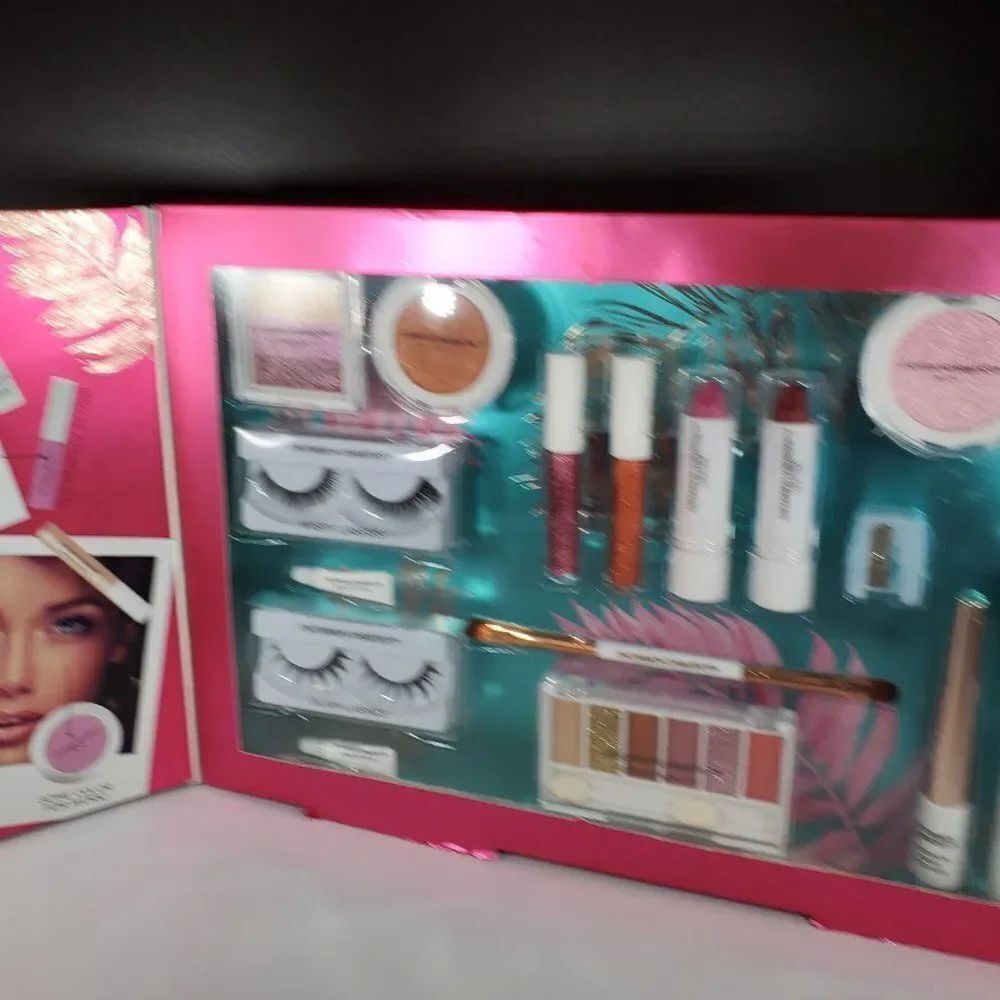 FLIRTY GLAM 17 PC SETS - Picture 9 of 13